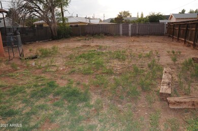 805 N Kinsley Ave, Winslow, AZ 86047 - photo 4