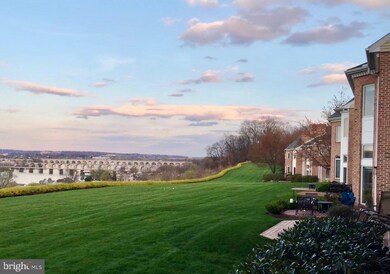 541 Bridgeview Dr, Lemoyne, PA 17043 - photo 5