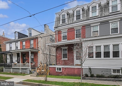 232 Morgan St, Phoenixville, PA 19460 - photo 2