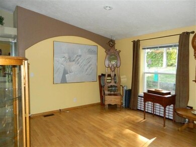 222 Gary Ln, Merlin, OR 97532 - photo 4