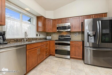 11-Kitchen 20230414-DW-6377