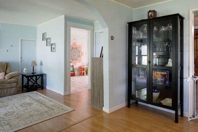 7207thAveW(2of33)