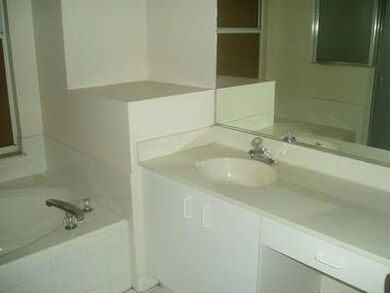 Master Bath/Spa.