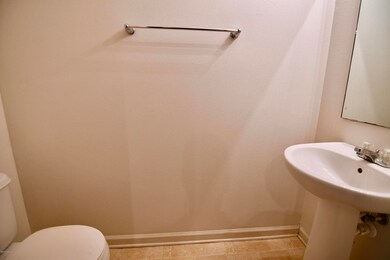 2379 Sunset Bluff Dr, Jacksonville, FL 32216 - photo 6