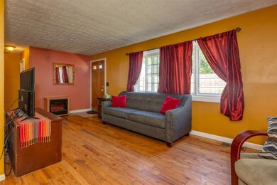 610 Huse Rd, Manchester, NH 03103 - photo 7