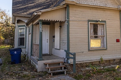 1306 S Emporia Ave, Wichita, KS 67211 - photo 4