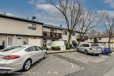 4189 Amboy Rd, Staten Island, NY 10308 - photo 2