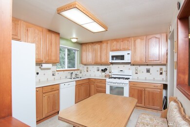 511 74th St SW, Everett, WA 98203 - photo 4