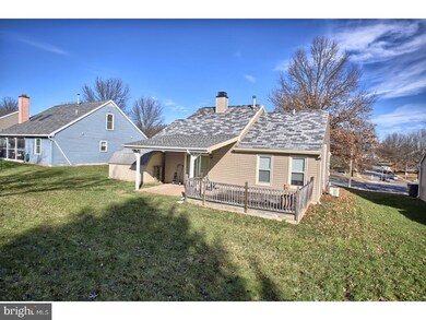 1017 Rill Rd, Reading, PA 19606 - photo 3