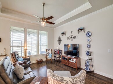 136 Chestnut Bay, the Woodlands, TX 77382 - photo 7