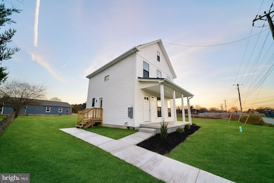 304 S Railroad Ave, Georgetown, DE 19947 - photo 2