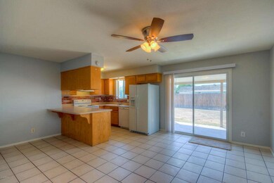 Kitchen (1)