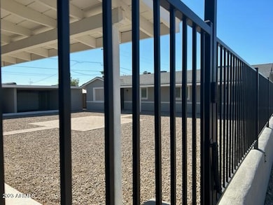 833 E Alice Ave unit B, Phoenix, AZ 85020 - photo 5