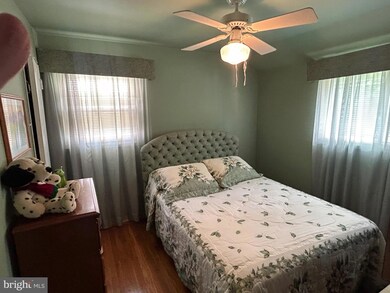 12712 Turkey Branch Pkwy, Rockville, MD 20853 - photo 7