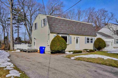 279 Hoyt St, Manchester, NH 03103 - photo 3