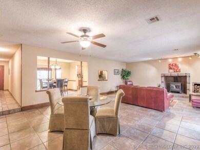 113 Sherlyn Ln, Sapulpa, OK 74066 - photo 6