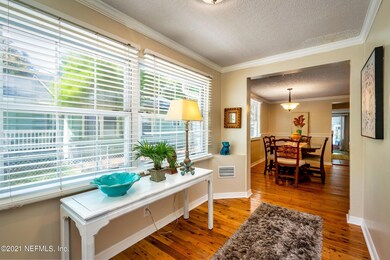 3845 Eloise St, Jacksonville, FL 32205 - photo 3