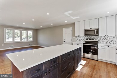 10509 Gorman Rd, Laurel, MD 20723 - photo 7