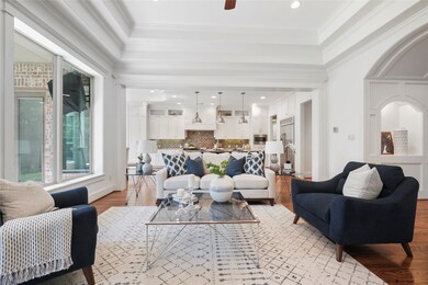 1701 Libbey Dr, Houston, TX 77018 - photo 5