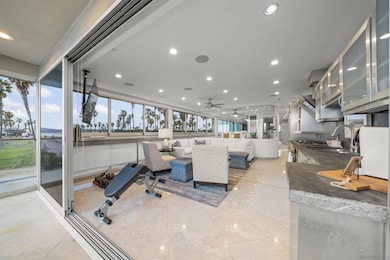 2999 Ocean Front Walk unit 2, San Diego, CA 92109 - photo 5