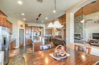 Kitchen (5)-SMALL