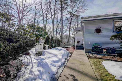 290 Hillhaven Rd, Manchester, NH 03104 - photo 5