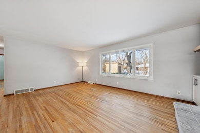 2912 W 88th St, Minneapolis, MN 55431 - photo 6