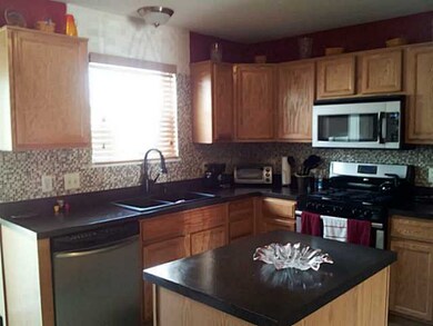 5626 Templar St, Columbus, OH 43232 - photo 6