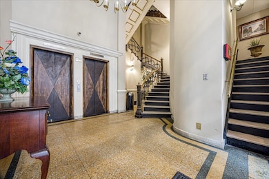 10 N Main St unit 10C, Memphis, TN 38103 - photo 2