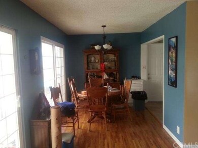 Eating area kitchen is to the right