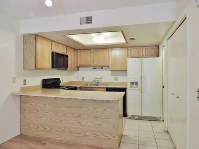3 Kitchen 1