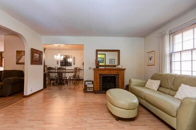 2004 E Shady Glen Dr, Springfield, MO 65804 - photo 6