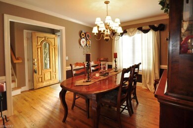 2392 Hickory Forest Dr, Asheboro, NC 27203 - photo 6