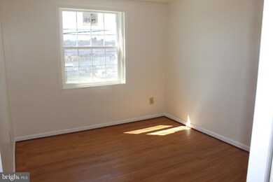 647 Randolph St, Camden, NJ 08105 - photo 6