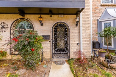 1308 Country Place Dr, Houston, TX 77079 - photo 3