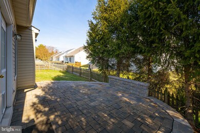 6903 Castleton Dr, Fredericksburg, VA 22407 - photo 4