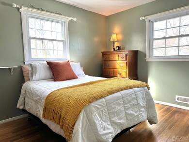 211 E Louis Place, Iselin, NJ 08830 - photo 5