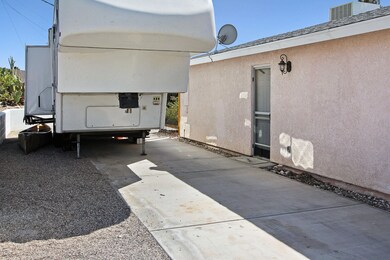 RV Hookups - Lots of Space