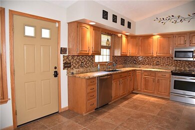 142 Easton Rd, Hermitage, PA 16148 - photo 6