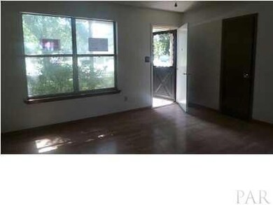 1318 Jasma Ln, Pensacola, FL 32534 - photo 4