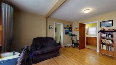 17 Saint Louis St, Burlington, VT 05401 - photo 4