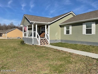 3669 Martha Washington Rd, Clarkrange, TN 38553 - photo 2