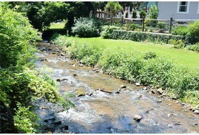 10 Main St, Mohnton, PA 19540 - photo 4