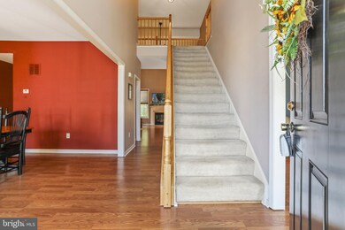 10217 Saddlebrooke Ln, Hagerstown, MD 21740 - photo 3