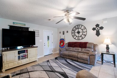 130 Hideaway-1010012