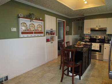 Photo 4
