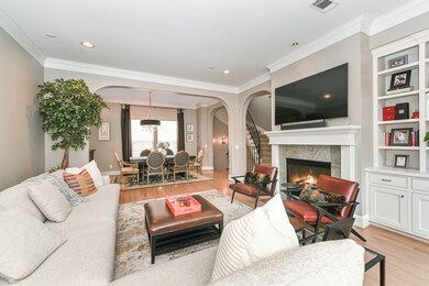 1707 Welch St, Houston, TX 77006 - photo 4