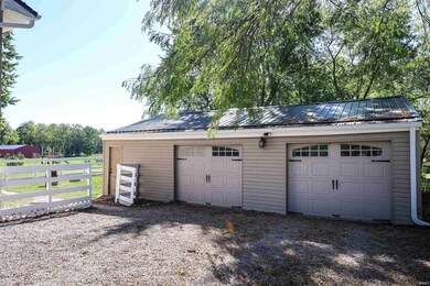 9125 Heffelfinger Rd, Churubusco, IN 46723 - photo 4