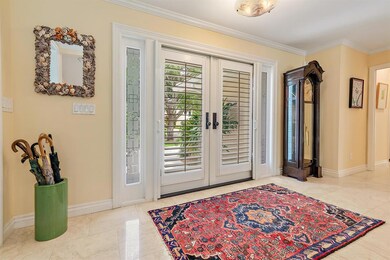 10410 SE Banyan Way-3