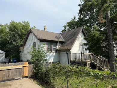 4744 N 49th St, Milwaukee, WI 53218 - photo 2